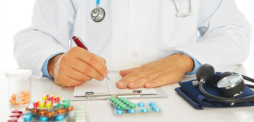 the doctor prescribes medication for prostatitis